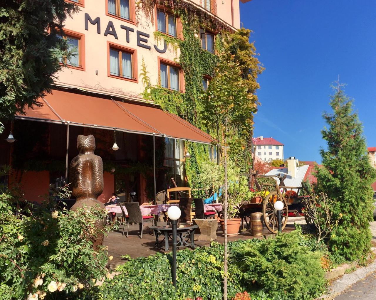 Banská Štiavnica Hotel & Penzion Grand Matej מראה חיצוני תמונה
