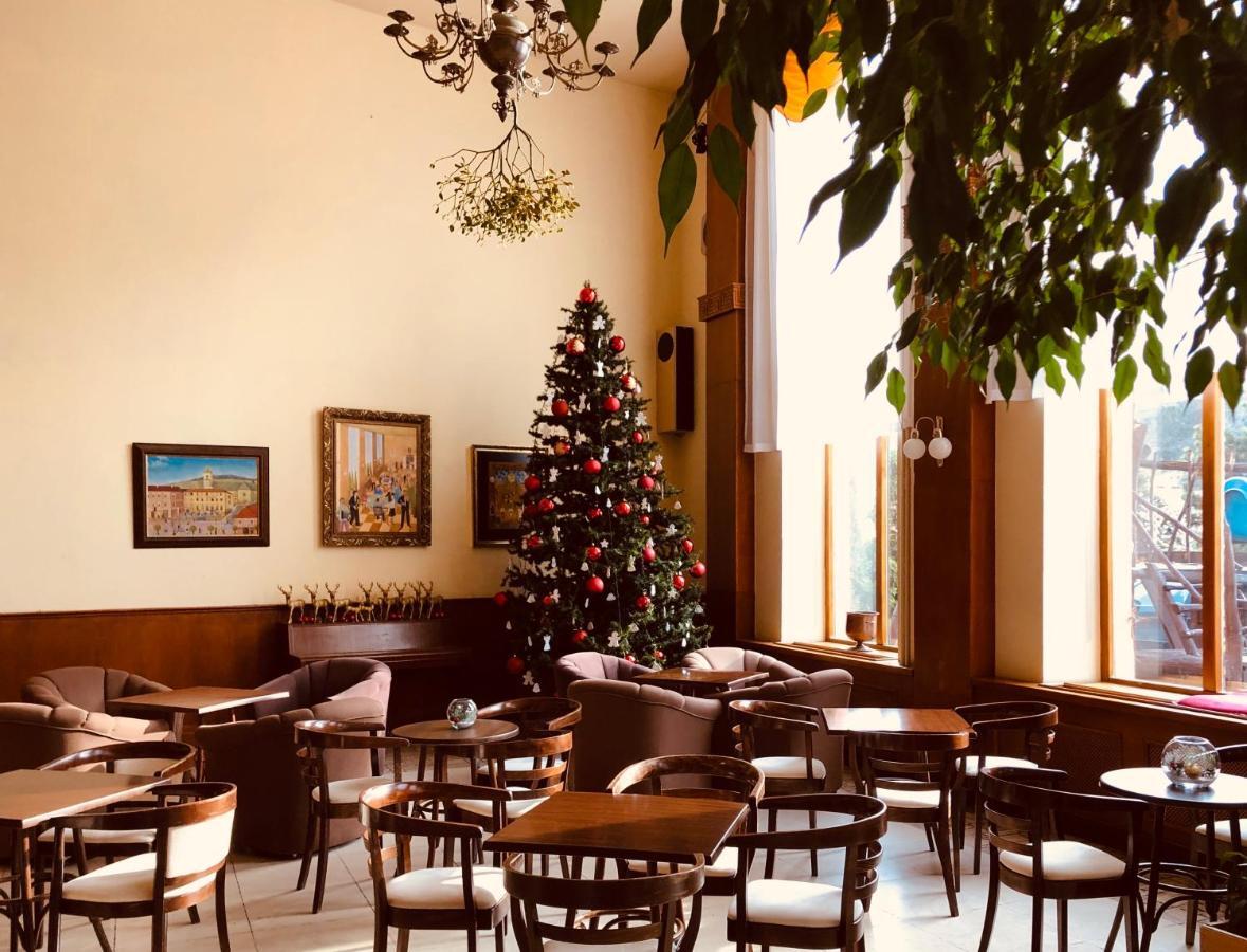 Banská Štiavnica Hotel & Penzion Grand Matej מראה חיצוני תמונה